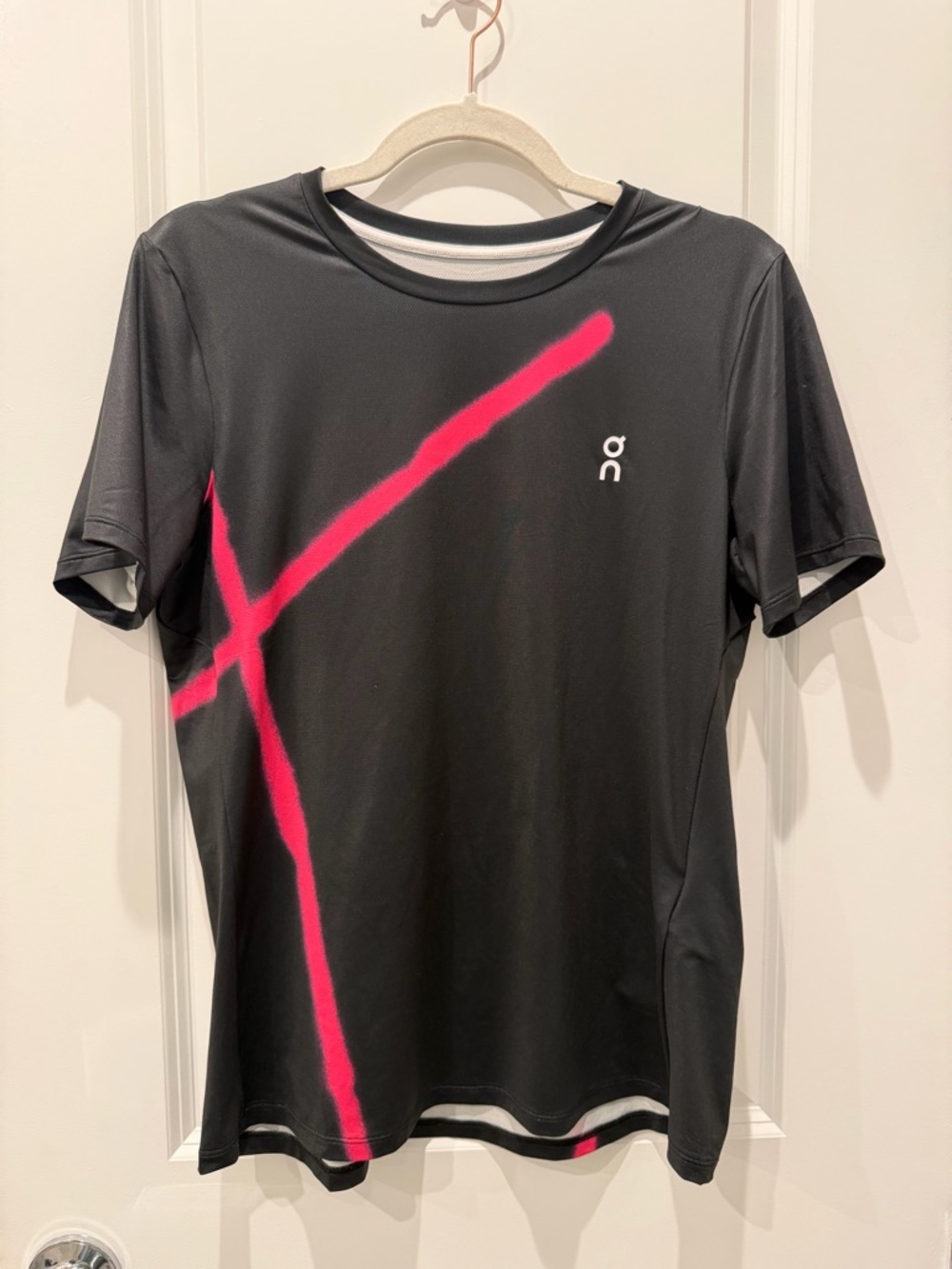 On Running DriFit Women's Black Short-Sleeve Tee with Pink Graphic - Picture 5 of 6